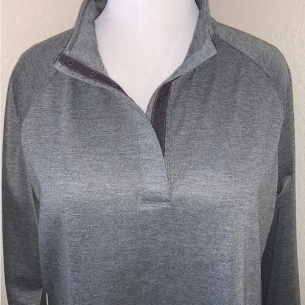 Under Armour women's workout LS top